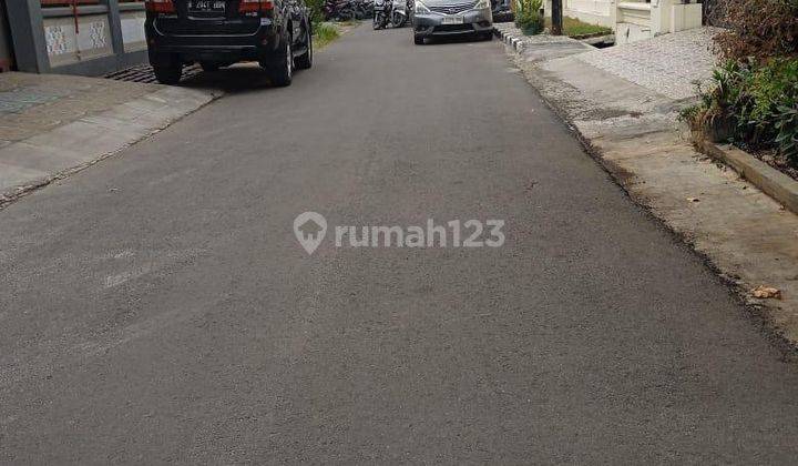 Rumah 1.5 Lantai di Jakarta Barat Sangat Cocok Untuk di Bangun Menjadi Kos2an Atau di Bangun Menjadi Rumah Tinggal 2