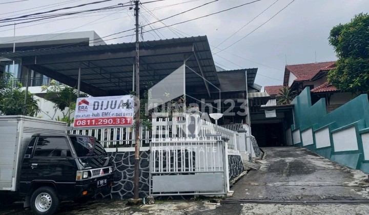 Exclusive environment near Simpang Lima with a view and flood-resistant. 1