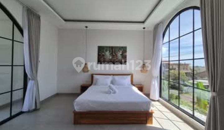 3 Bedrooms Private Villa Canggu For Rent