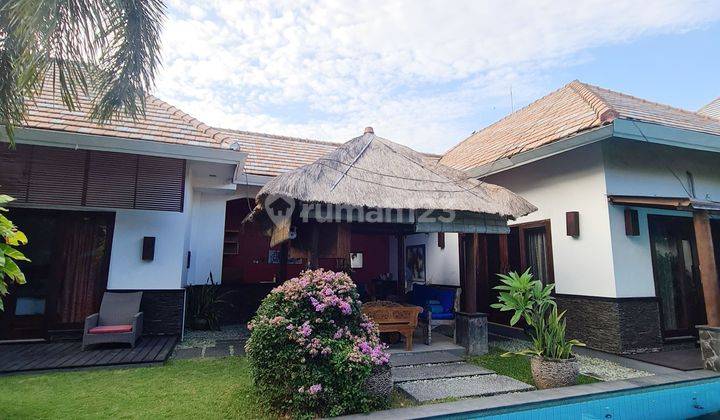 Villa 3 Kamar Tidur Dengan Taman Dan Pool Walking Distance Ke Pantai Seminyak Cocok Untuk Investasi 1