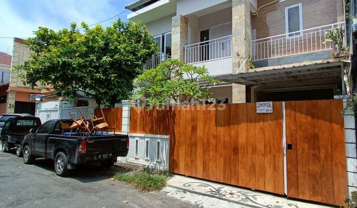 4 Bedroom House With Swimming Pool In Renon Denpasar 1