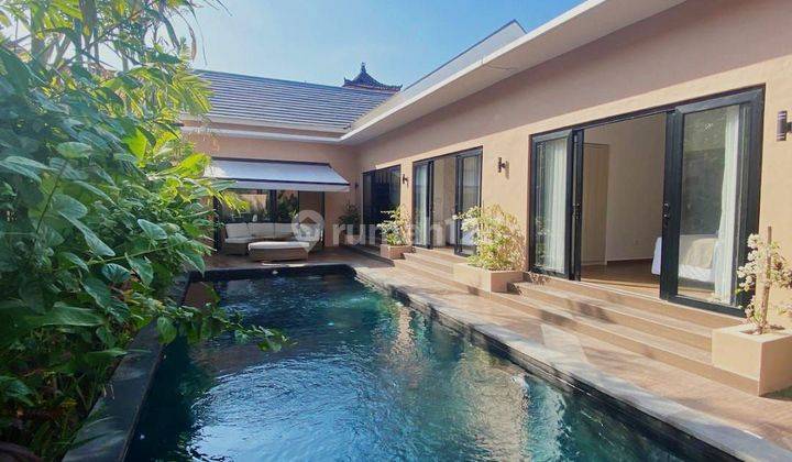 Leasehold 4 Bedroom One Storey Villa In Beachside Sanur – Perfect Family Home Or Investment 1