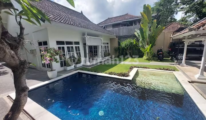 2 Bedroom Villa in Mertasari, Sanur For Rent