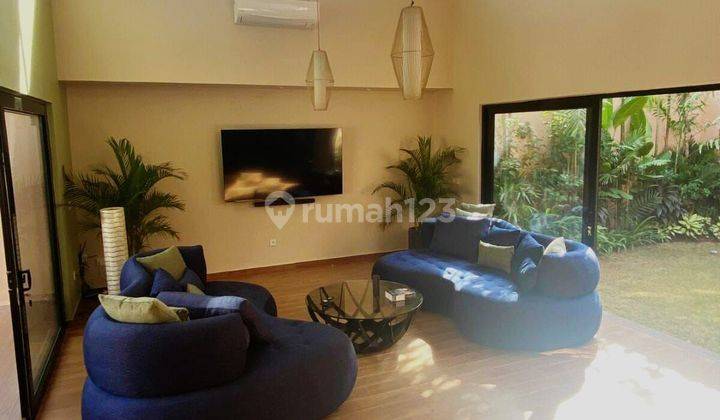 Leasehold 4 Bedroom One Storey Villa In Beachside Sanur – Perfect Family Home Or Investment