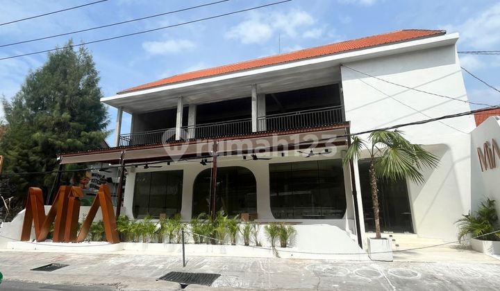 Toko Disewakan di Canggu Berawa dengan Lalu Lintas Padat (Lantai Dua Saja) 2