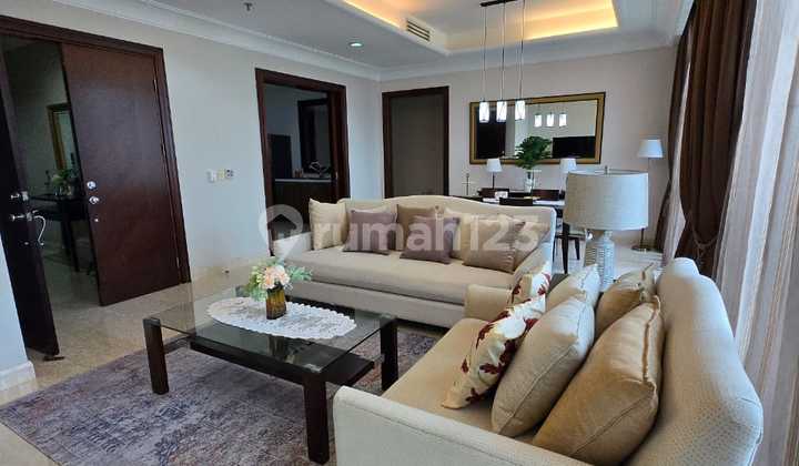 For Rent Pakubuwono View Apartment 3 BR Good Furnished