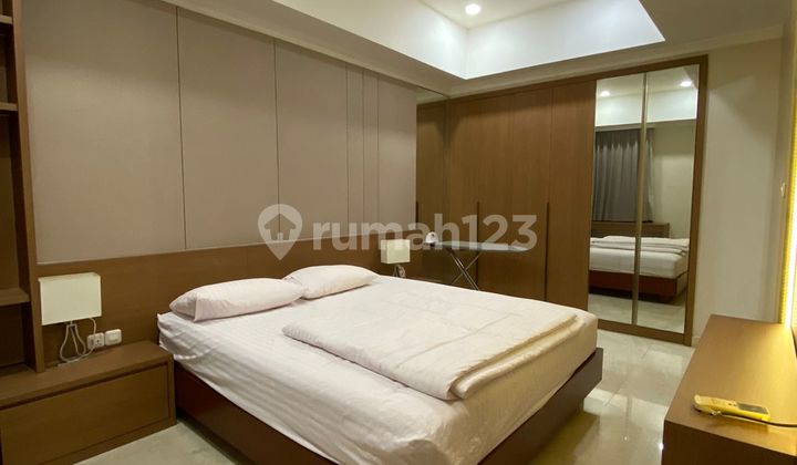 For Rent Sudirman Mansion Apartment 3BR Fully Furnished 2