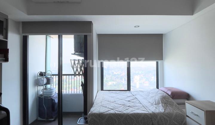 For Sale Apartment Southgate Residence Studio, Good Condition, Furnished.