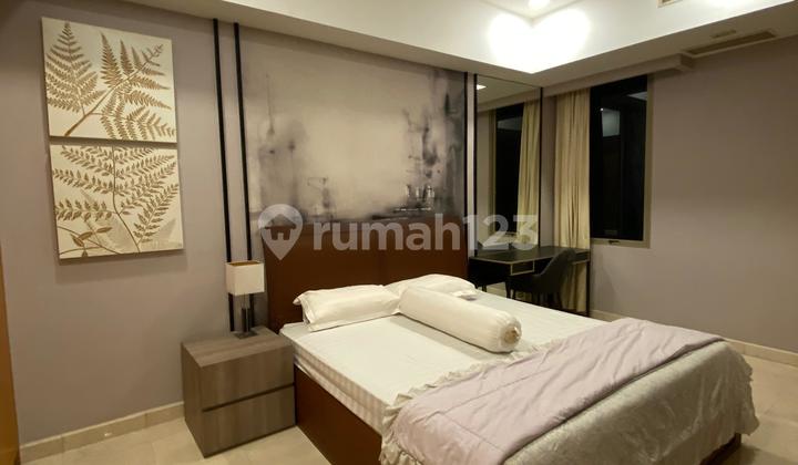 Sudirman Mansion Apartment for Sale, 3 Bedrooms, Good Condition, Furnished 2
