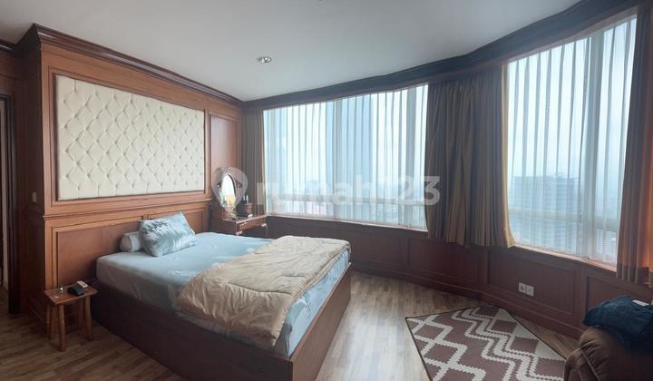 For Sale Denpasar Residence Apartment 3 BR Good Furnished