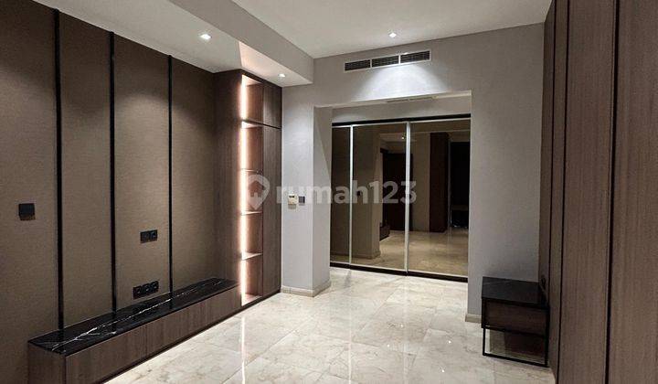 Disewakan Apartment Essence Dharmawangsa 3 BR Bagus Semi Furnished 2