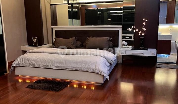 For Sale Permata Hijau Suites Apartment 4 BR Nice Furnished