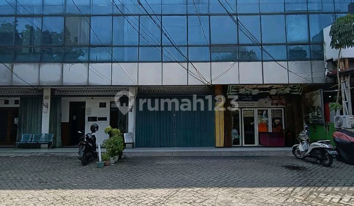 Jual Cepat Ruko Gandeng 2.luas 10m²x26m² 3,5 Lantai.pinggir Jalan Besar.lokasi Strategis