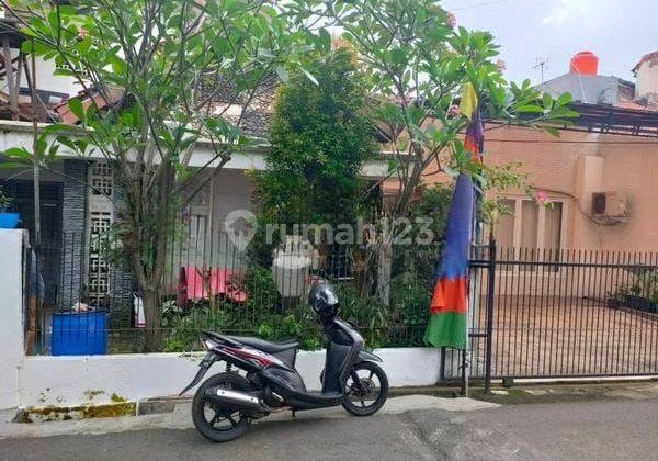 Rumah hitung tanah di cikajang.kebayoran baru.bebas banjir.harga nego sampai deal 1