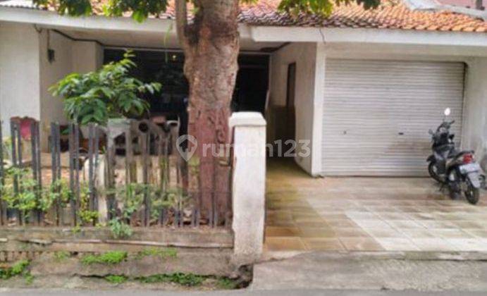 Rumah hitung tanah 12m²x27m².dekat MRT.bebas banjir.harga nego sampai deal 1