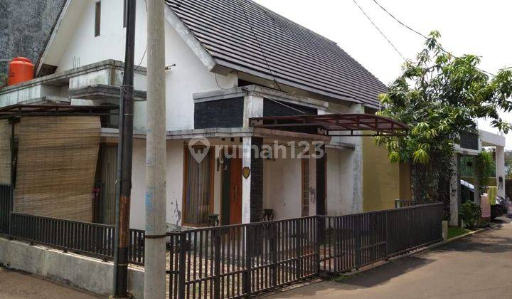 Jual cepat rumah hook di dukuh permai resident(DPR)di kramat jati.bebas banjir.harga nego sampai deal 2