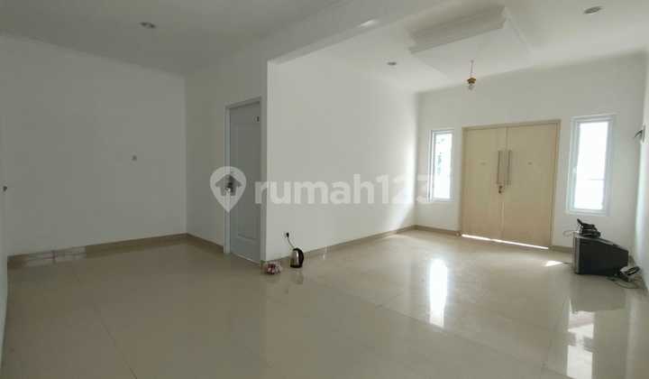 Rumah Baru 2 Lantai Dalam Komplek.bebas Banjir 2