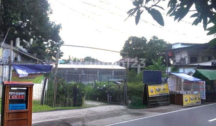 Tanah Lebar 30m²×33m².zona Komersil.bebas Banjir