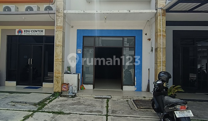 Ruko 2 Lantai di Kebayoran Baru.lokasi Strategis.bebas Banjir Ruko 2 Lantai di Kebayoran Baru.lokasi Strategis.bebas Banjir