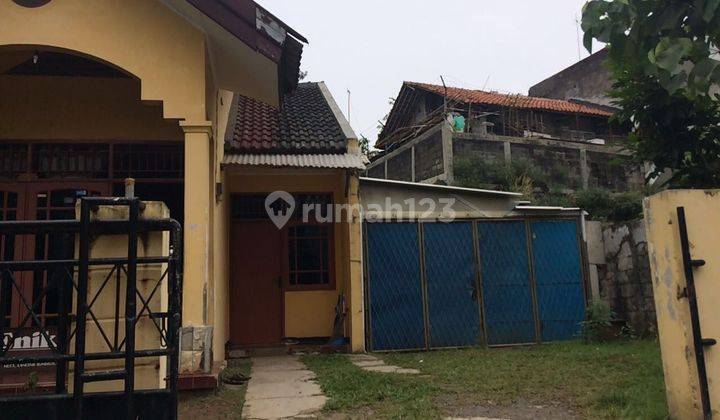 Hot Sale! Rumah Dalam Komplek Hitung Tanah Saja, Butuh Renovasi 2