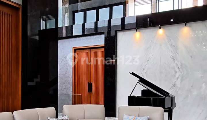 Brandnew House Mewah 3,5 Lantai Fully Furnished