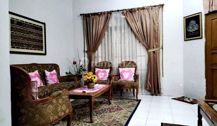 Rumah Lama Masih Terawat, Lokasi Strategis Dekat Pusat Kota 1