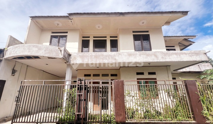 For Sale, Ready-to-Live House, Serene Environment with Mountain View For Sale, Ready-to-Live House, Serene Environment with Mountain View