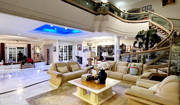 Hot Sale! Prestigious Area Kawasan Bisnis Mega Kuningan Hot Sale! Prestigious Area Kawasan Bisnis Mega Kuningan