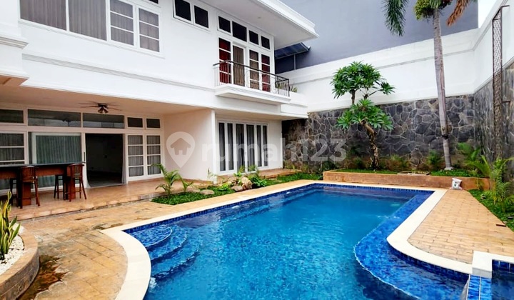 Kapan Lagi Punya Rumah Di Pondok Indah Senyaman Ini