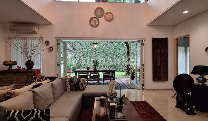 Dijual Rumah di Area Prime Lokasi Senopati Tenang dan Nyaman