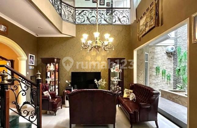 Hot Sale! Rumah Mewah Fully Furnished Siap Huni