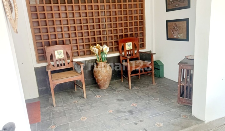 Hot Sale! Ready-to-Occupy House in Prime Kuningan Area 2