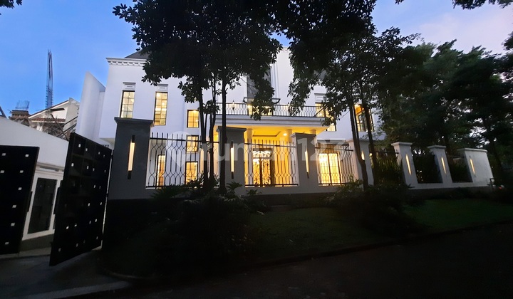 Brandnew Luxurious House Dgn Jalan Lebar & Parkir Luas