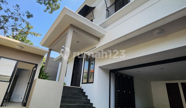 Hot Sale! Brandnew House Dgn Teras Belakang & Pool Luas 2