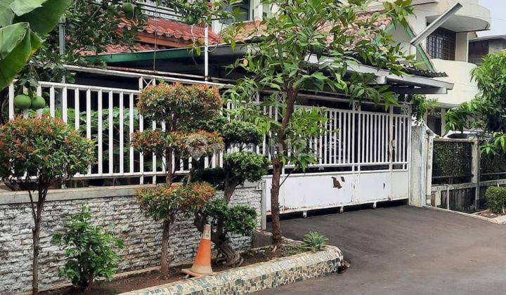 Hot Sale! Rumah Asri Tenang & Terawat Di Komplek Villa Delima 2