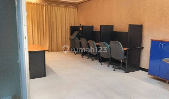 Di jual ruang office luas 96 sqm- Di Thamrin  2