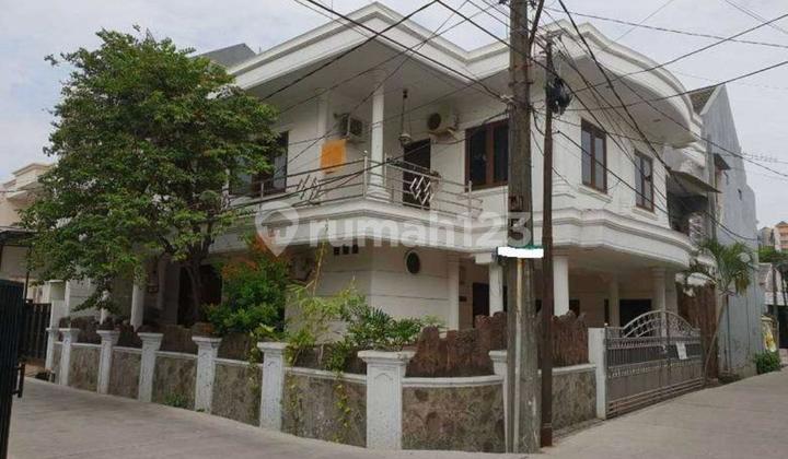 Harus Terjual Cepat...Super Murah Rumah di Kelapa Gading Posisi Hook 1