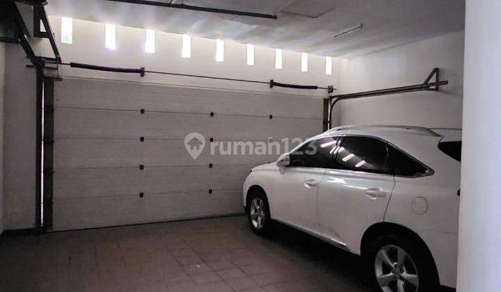 Rumah LUX di SUNTER dg fasilitas kolam renang dan home bioskop 2