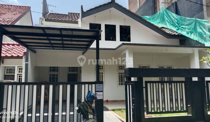 Rumah disewa di kawasan elite jakarta dg fasilitas terlengkap  1