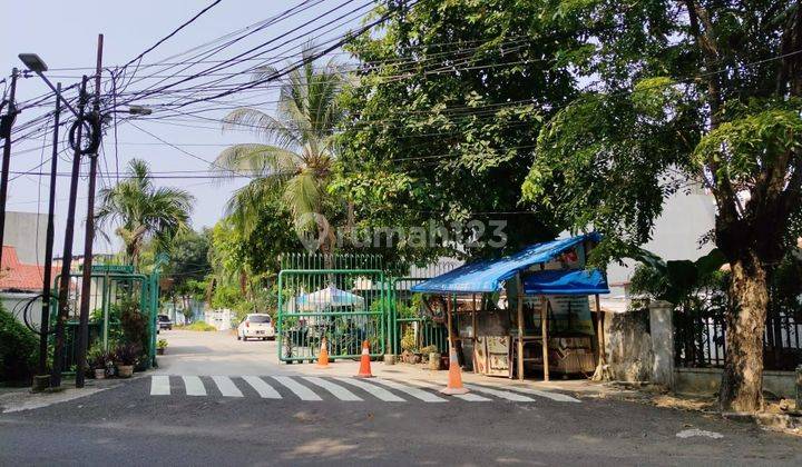 Turun Harga !!! Dijual Rumah Di Daerah Sangat Strategis Jakarta   1