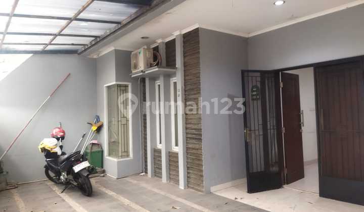 Dijual Murah Rumah Kelapa Gading Model Minimalis Modern Lebar 8M