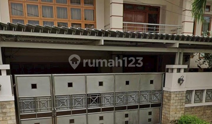Dijual Rumah Mewah Di Pulomas Luas 540m² Ada Swimming Pool Pribadi 2