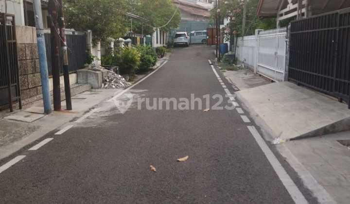 Dijual Super Murah Rumah di Kawasan Strategis Cempaka Putih