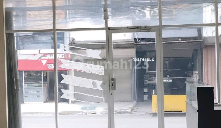 Ruko Pademangan Disewakan Lokasi Jalan Raya Cocok Untuk Usaha