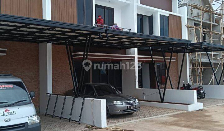 Rumah 2 Lantai Dekat Kota Wisata Akses 5 Menit Gerbang Tol & Mall 1