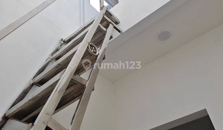 Rumah Siap Huni di Metland Puri Lokasi Strategis Harga Nego  2