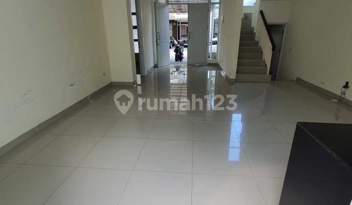 Rumah Siap Huni di Cluster Amerika Latin Green Lake City  1