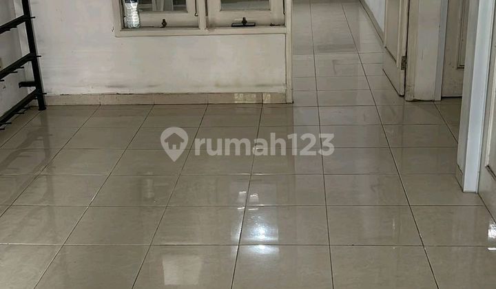 Strategic Location House Near Highway 2