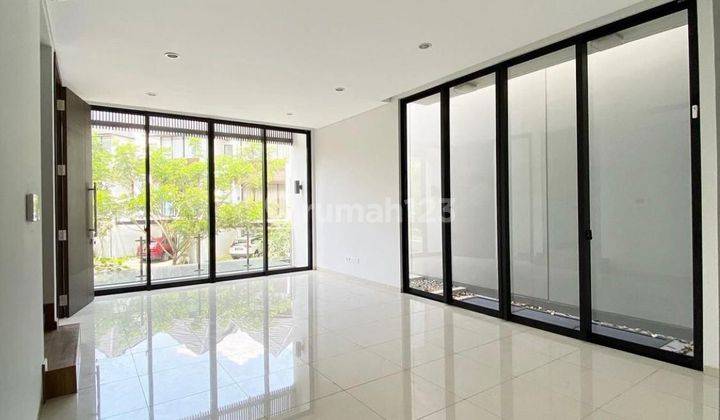 Disewakan 210jt Serenia Hills Rumah 3 Lantai Siap Huni 1