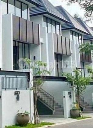 Disewakan 210jt Serenia Hills Rumah 3 Lantai Siap Huni 2